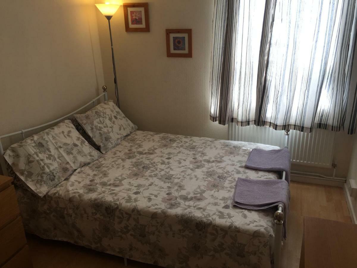 Two Bedroom Apartment In Royal Greenwich ลอนดอน ภายนอก รูปภาพ