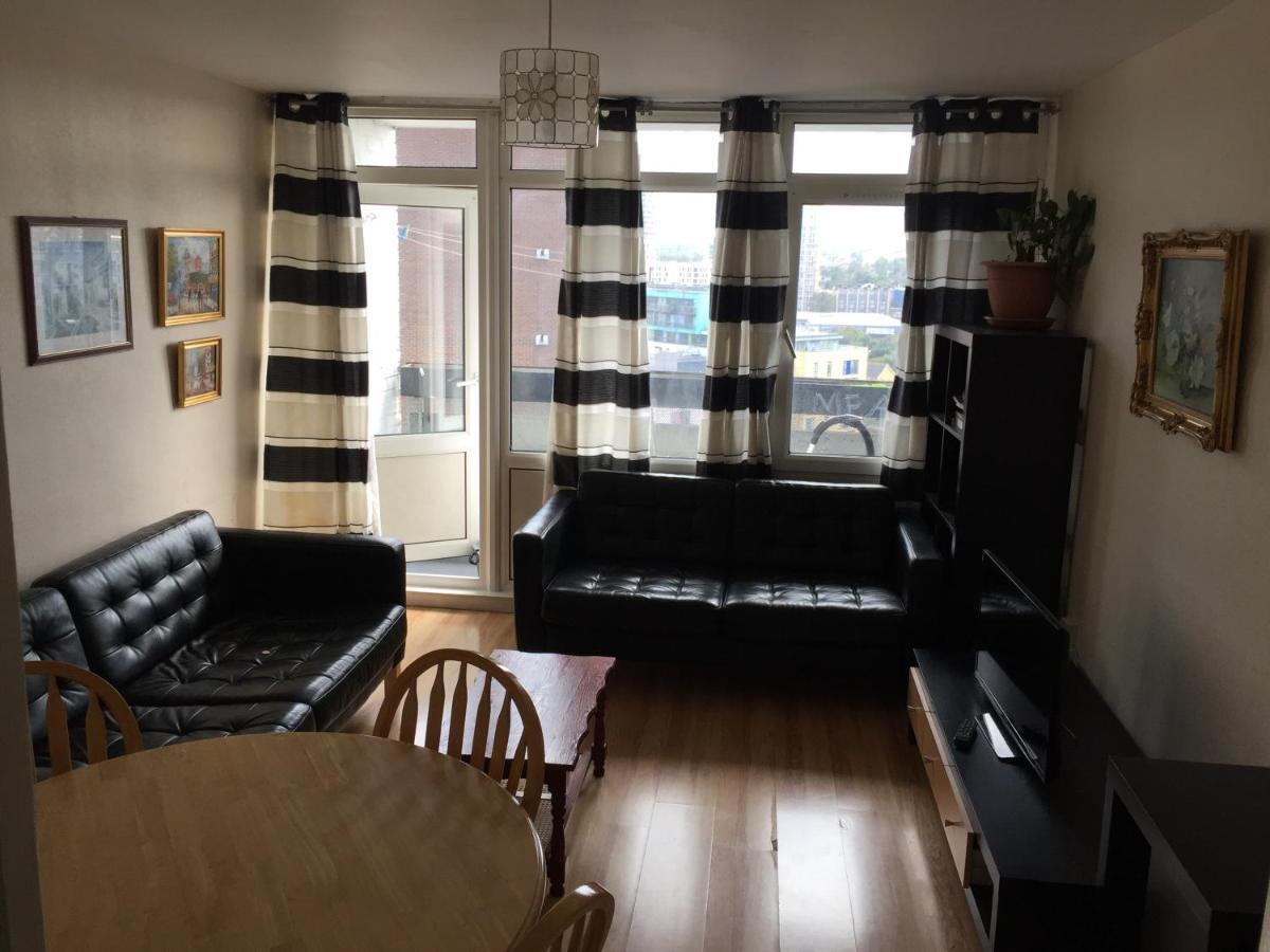 Two Bedroom Apartment In Royal Greenwich ลอนดอน ภายนอก รูปภาพ